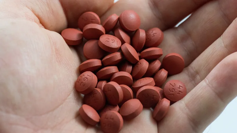 NSAIDs to avoid in renal impairment, ulcers and asthma: exam list 2026